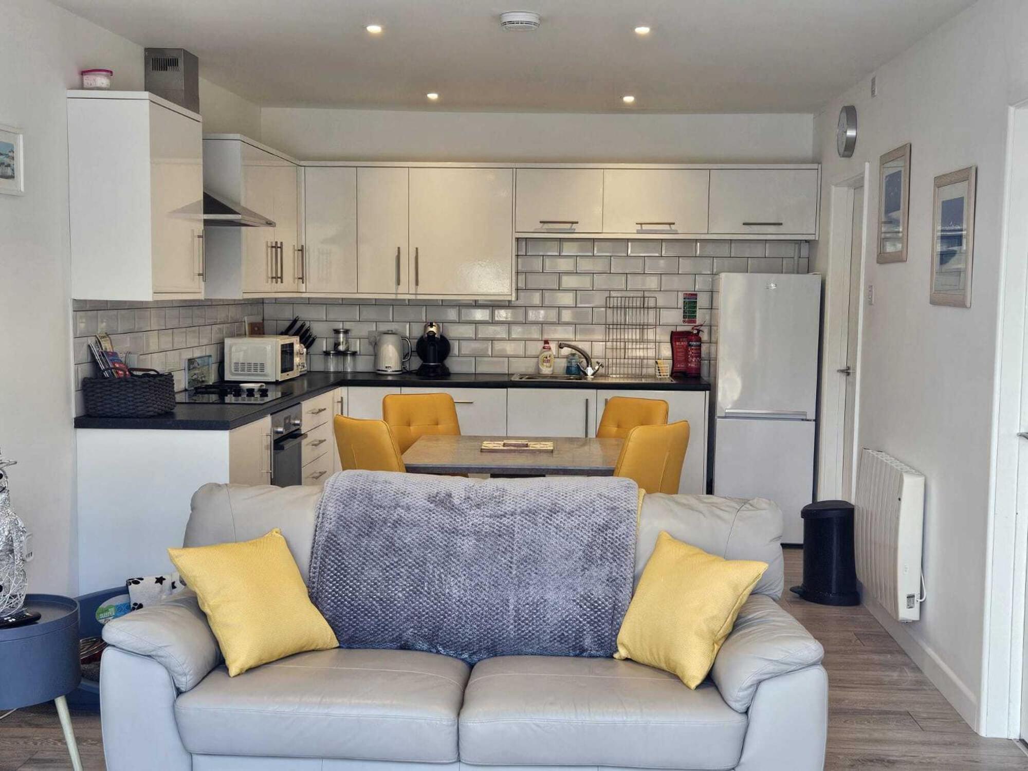 Pet Friendly Sea View Villa Millendreath Looe Exterior photo