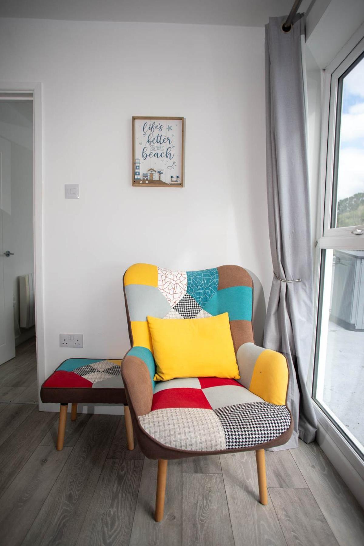 Pet Friendly Sea View Villa Millendreath Looe Exterior photo